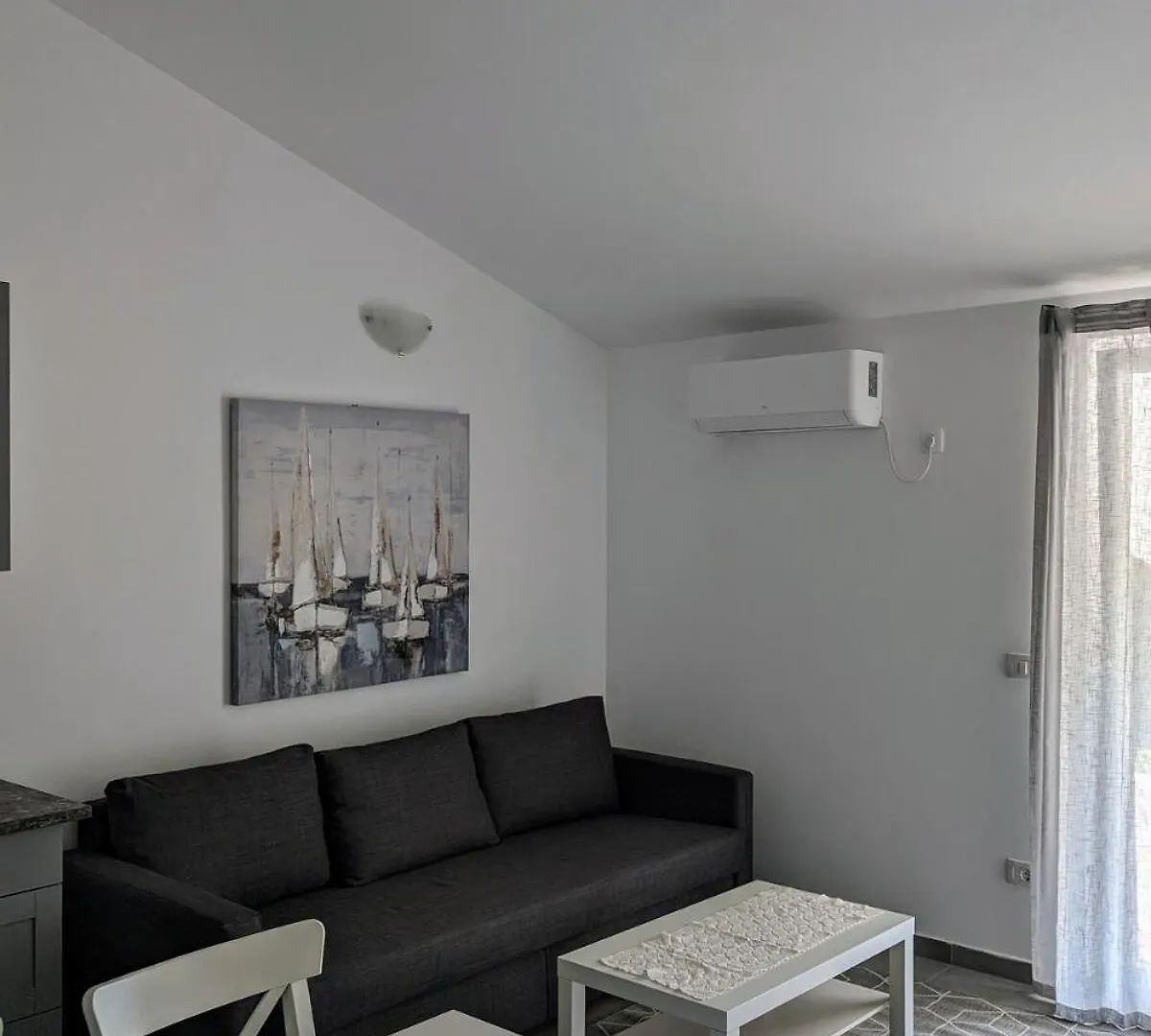 Bliss Apartment For Family And Friends Dračevac Croazia