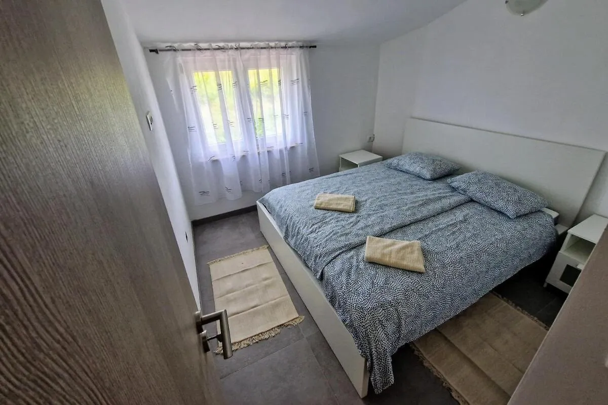 Bliss Apartment For Family And Friends Dračevac Croazia
